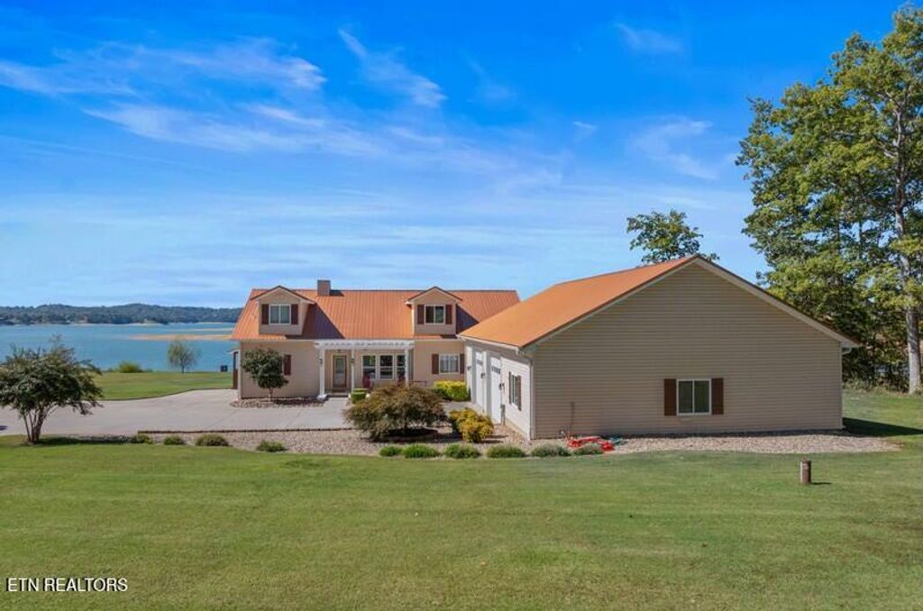 Photo of 2225 Ted Moore Rd, Dandridge, TN 37725 (MLS # 1335288)