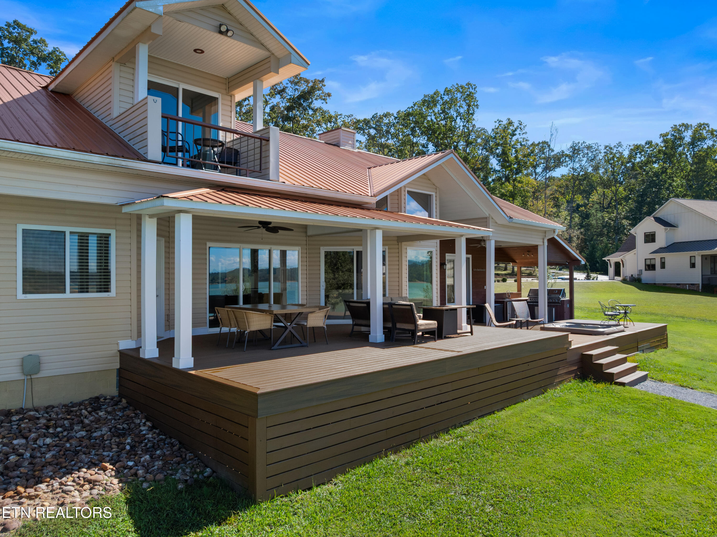 2225 Ted Moore Rd