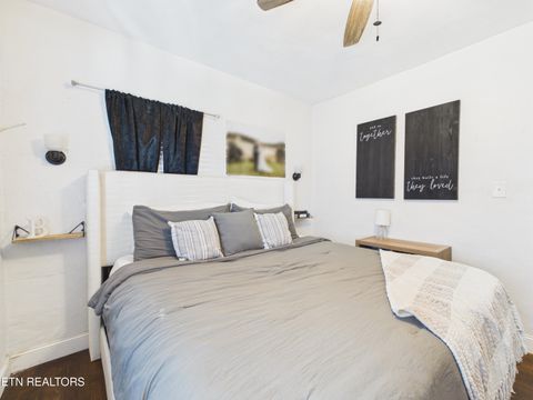 Tiny photo for 109 S Kilgore Street, Athens, TN 37303 (MLS # 1327794)