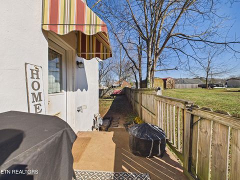 Tiny photo for 109 S Kilgore Street, Athens, TN 37303 (MLS # 1327794)