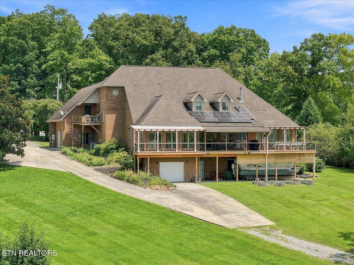 363 Devon Way Rd