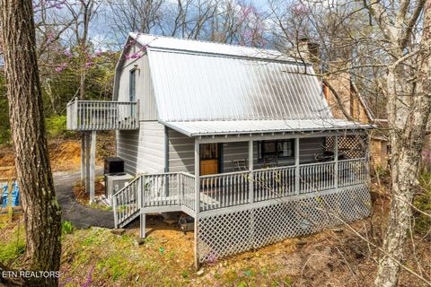 Tiny photo for 901 Sunrise Blvd, Sevierville, TN 37862 (MLS # 1327582)