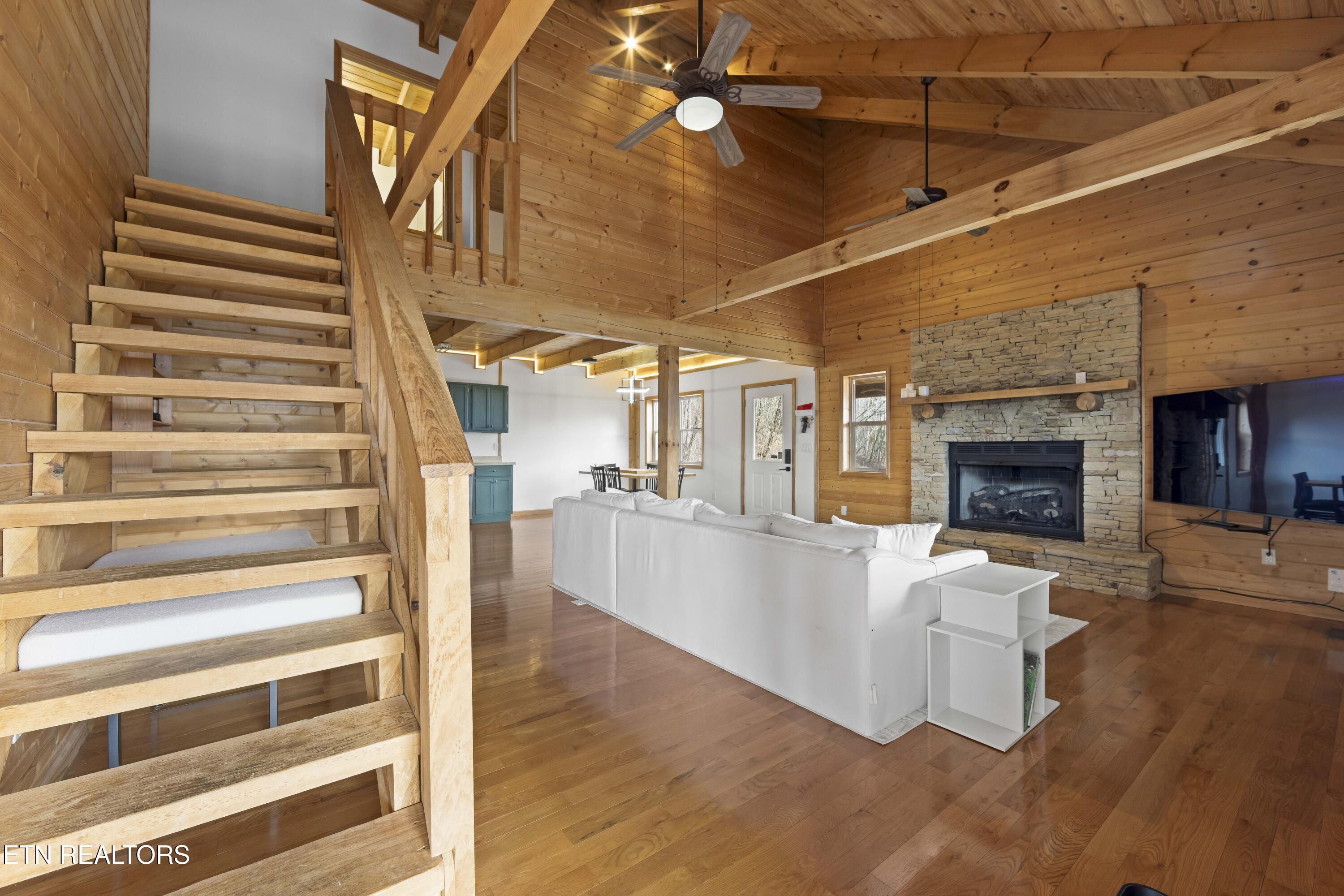 1015 Kizzy Patch Way