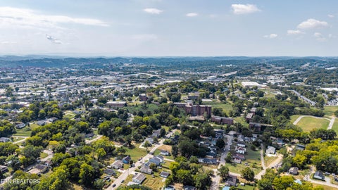 Tiny photo for 1426 W Baxter Ave, Knoxville, TN 37921 (MLS # 1355613)