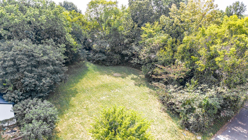 Photo of 1426 W Baxter Ave, Knoxville, TN 37921 (MLS # 1355613)