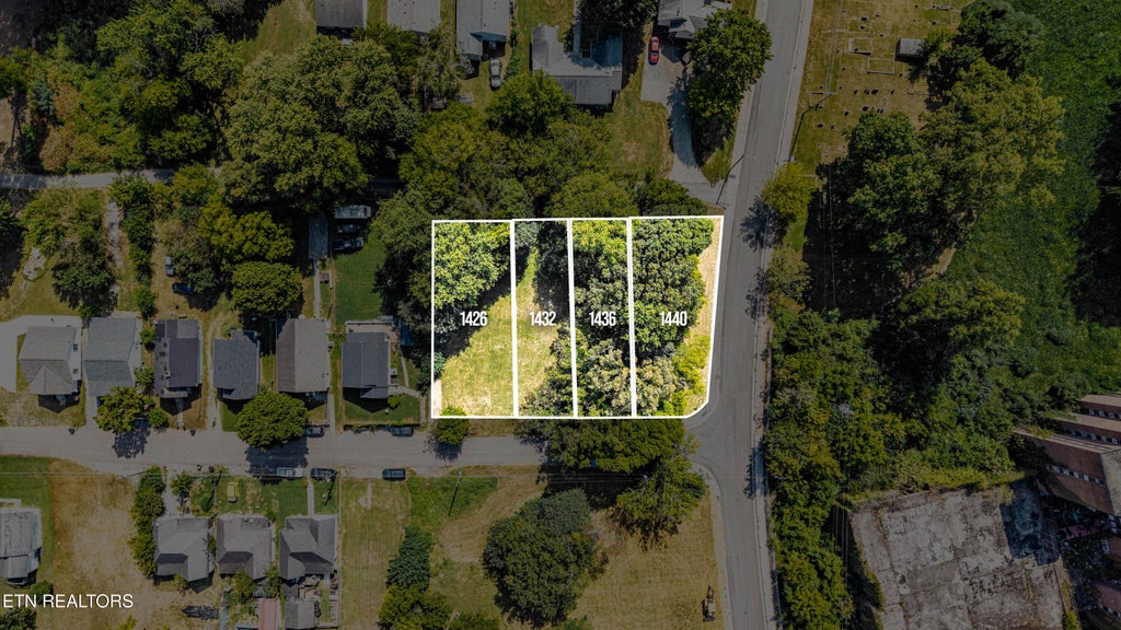 Photo of 1426 W Baxter Ave, Knoxville, TN 37921 (MLS # 1355613)