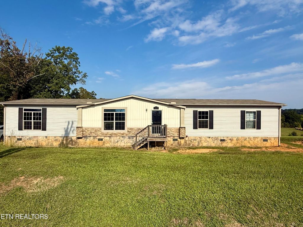 Photo of 1115 Oak Grove Rd, Madisonville, TN 37354 (MLS # 1315720)