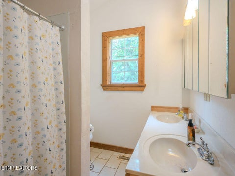 Tiny photo for 275 Spring Creek Rd, Delano, TN 37325 (MLS # 1359571)