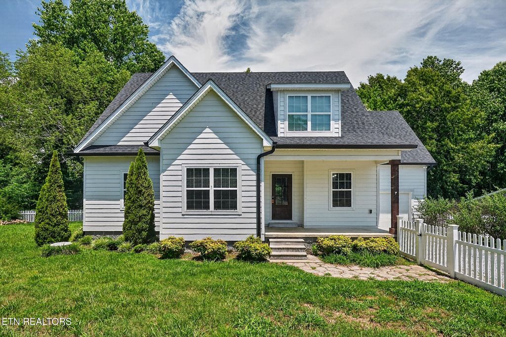 Photo of 105 Shiloh Lane, Smithville, TN 37166 (MLS # 1344246)