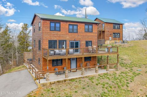 Photo of 2138 Kerr Rd, Sevierville, TN 37876 (MLS # 1328903)