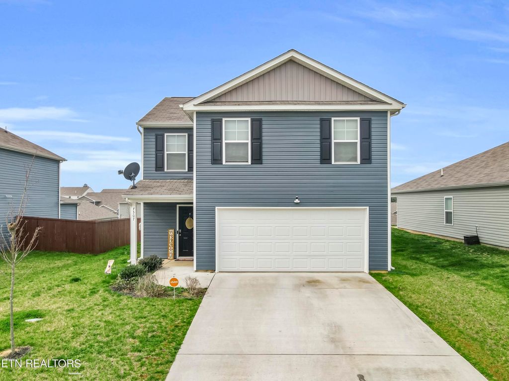 Photo of 7507 Game Bird St, Corryton, TN 37721 (MLS # 1296255)