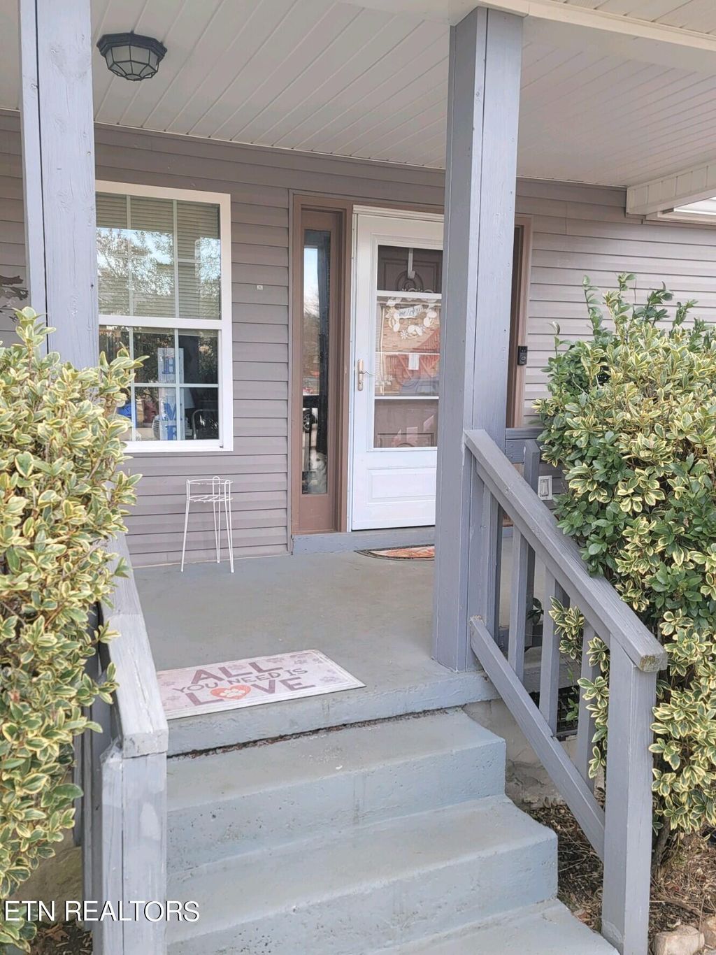 Photo of 626 Grant St, Alcoa, TN 37701 (MLS # 1249812)