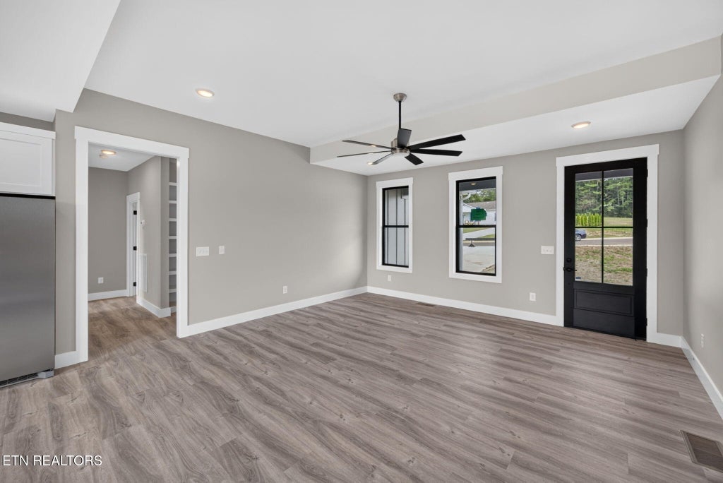 Photo of 2519 River Ranch Drive Dr, Cookeville, TN 38501 (MLS # 1355158)