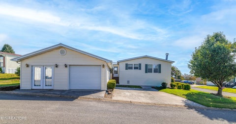 Tiny photo for 1322 Silver Charm Way, Sevierville, TN 37876 (MLS # 1359259)
