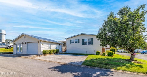 Tiny photo for 1322 Silver Charm Way, Sevierville, TN 37876 (MLS # 1359259)