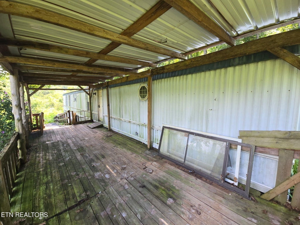 Photo of 524 N Farnum St, Friendsville, TN 37737 (MLS # 1354425)