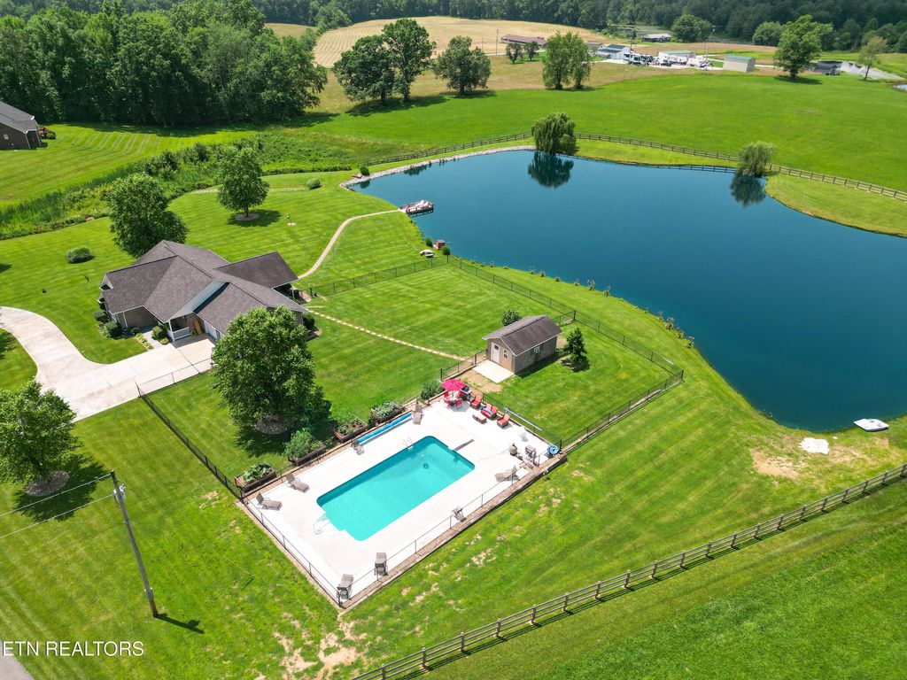 Photo of 287 R. S. Marcum Rd, Oneida, TN 37841 (MLS # 1312449)