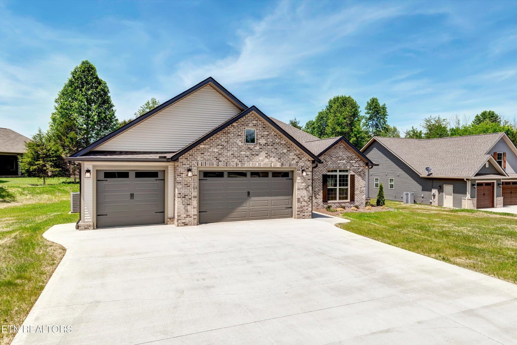 Photo of 109 Itawa Tr, Vonore, TN 37885 (MLS # 1253334)