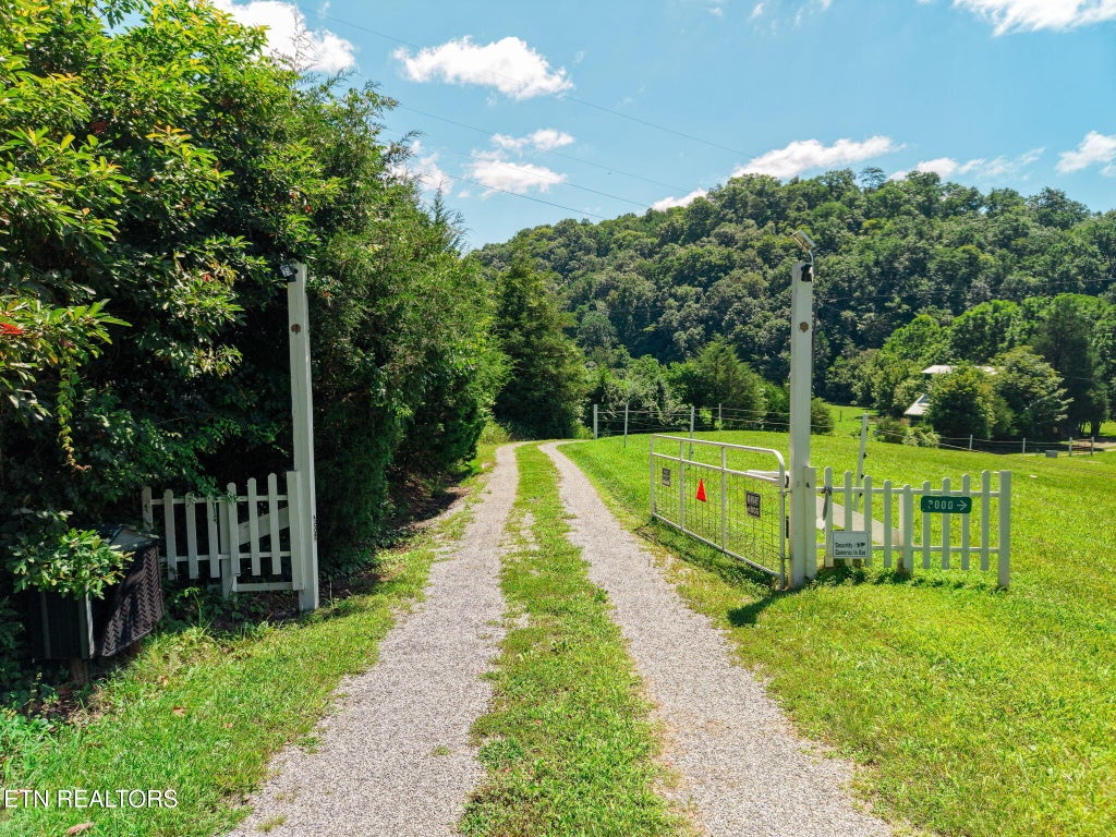 Photo of 3000 Upper Caney Valley Rd, Tazewell, TN 37879 (MLS # 1350762)