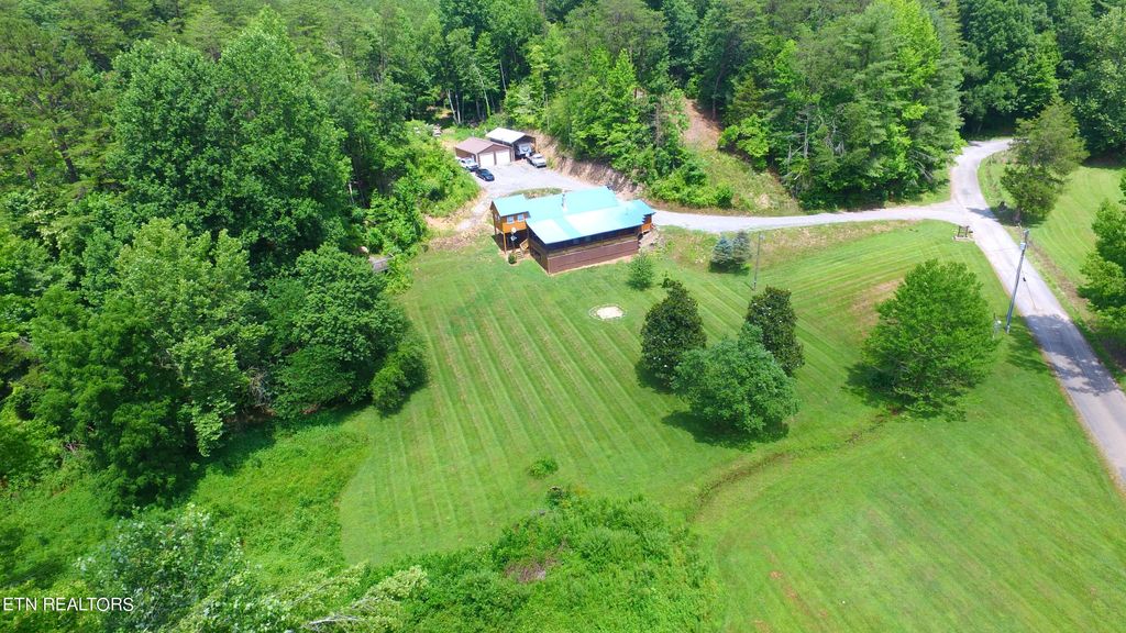 Photo of 2506 Mount Pleasant Rd, Vonore, TN 37885 (MLS # 1268346)