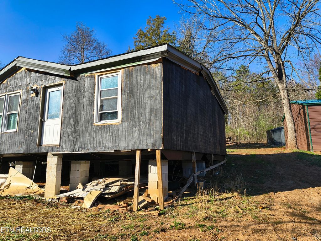 Photo of 134 Skyview Rd, Speedwell, TN 37870 (MLS # 1332053)