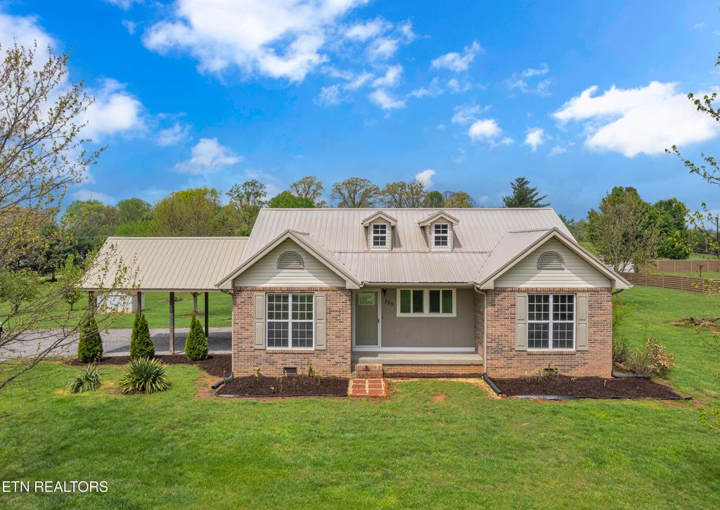 Photo of 229 Sands Rd, Sweetwater, TN 37874 (MLS # 1297051)