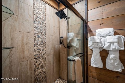 Tiny photo for 834 Pine Top Lane, Gatlinburg, TN 37738 (MLS # 1336676)