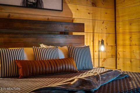 Tiny photo for 834 Pine Top Lane, Gatlinburg, TN 37738 (MLS # 1336676)