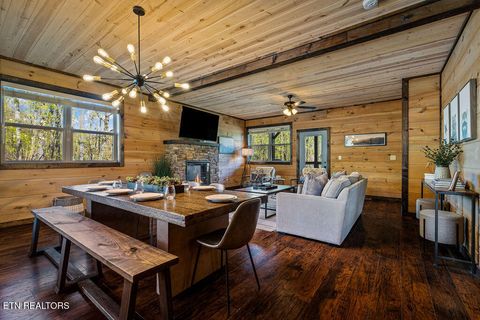 Tiny photo for 834 Pine Top Lane, Gatlinburg, TN 37738 (MLS # 1336676)