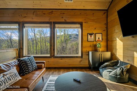 Tiny photo for 834 Pine Top Lane, Gatlinburg, TN 37738 (MLS # 1336676)