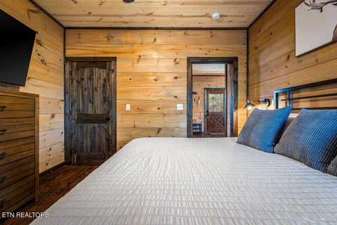 Tiny photo for 834 Pine Top Lane, Gatlinburg, TN 37738 (MLS # 1336676)