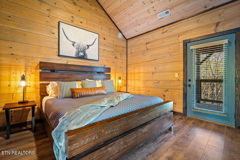 Tiny photo for 834 Pine Top Lane, Gatlinburg, TN 37738 (MLS # 1336676)