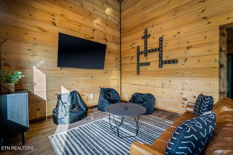 Tiny photo for 834 Pine Top Lane, Gatlinburg, TN 37738 (MLS # 1336676)