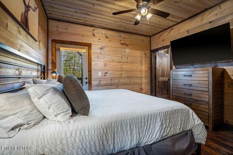 Tiny photo for 834 Pine Top Lane, Gatlinburg, TN 37738 (MLS # 1336676)