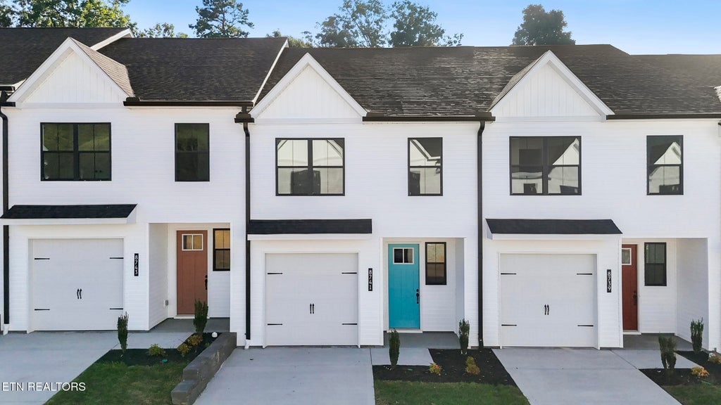 Photo of 8741 Chapman Trace Way, Knoxville, TN 37920 (MLS # 1354062)