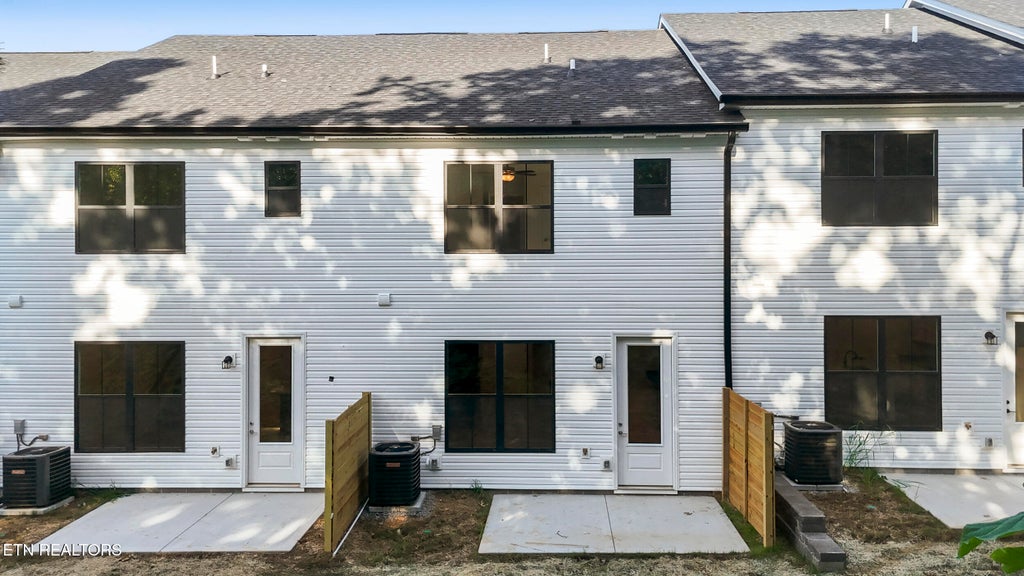 Photo of 8741 Chapman Trace Way, Knoxville, TN 37920 (MLS # 1354062)