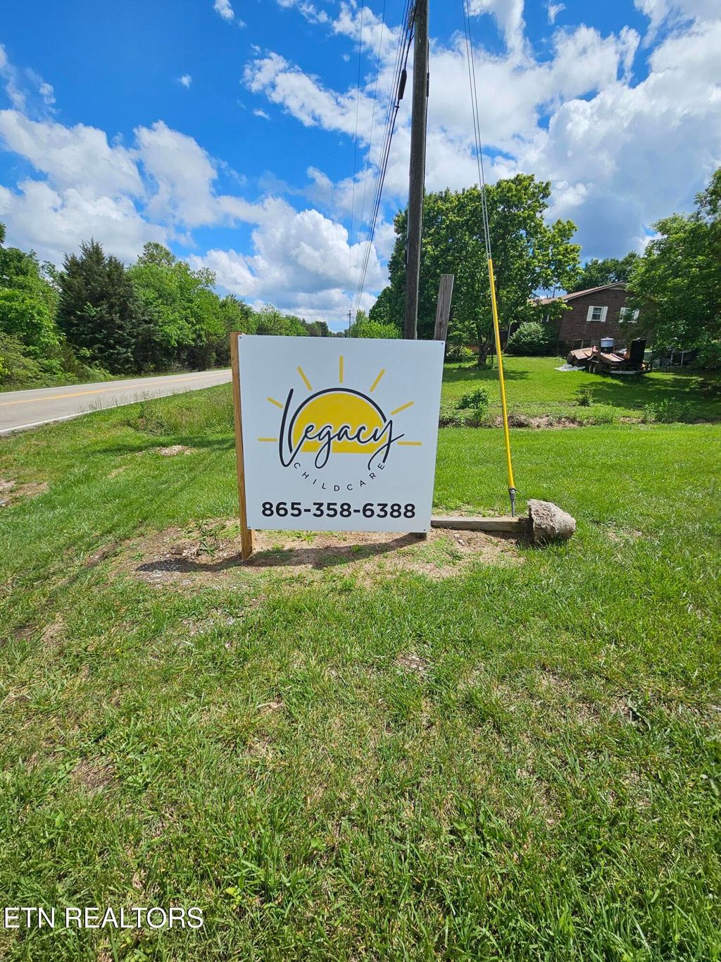 Photo of 813 Wye Drive, Seymour, TN 37865 (MLS # 1303318)