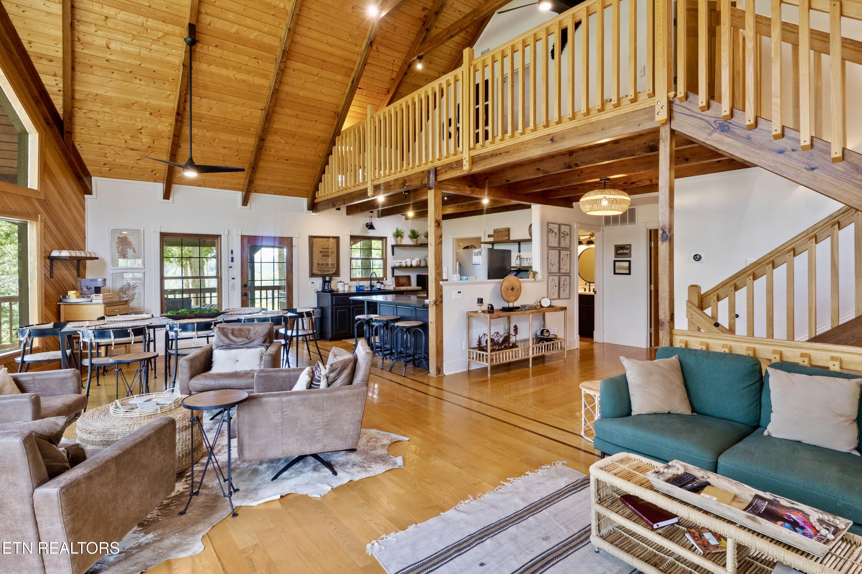 2261 Headrick Lead