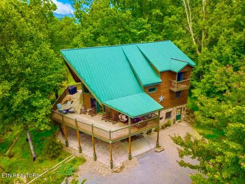 2261 Headrick Lead Sevierville TN 37862