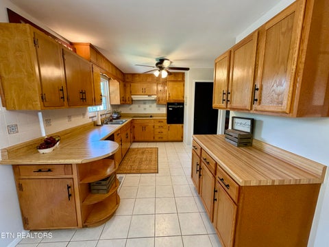 Tiny photo for 1427 Creekwood Drive, Knoxville, TN 37918 (MLS # 1354764)