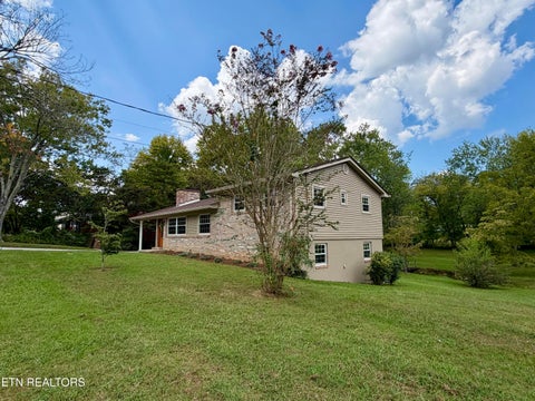 Tiny photo for 1427 Creekwood Drive, Knoxville, TN 37918 (MLS # 1354764)