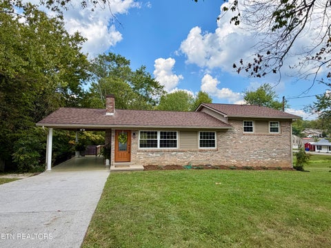 Tiny photo for 1427 Creekwood Drive, Knoxville, TN 37918 (MLS # 1354764)