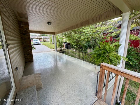 Tiny photo for 1427 Creekwood Drive, Knoxville, TN 37918 (MLS # 1354764)