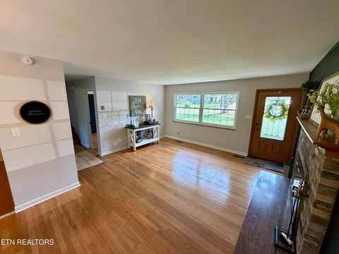 Tiny photo for 1427 Creekwood Drive, Knoxville, TN 37918 (MLS # 1354764)