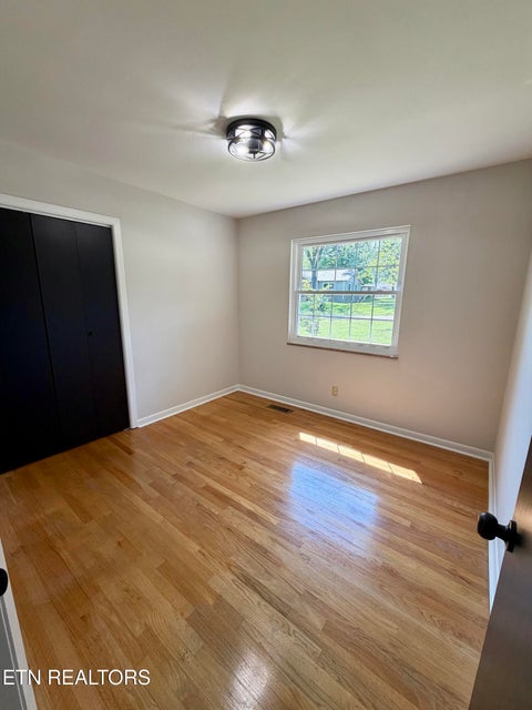Tiny photo for 1427 Creekwood Drive, Knoxville, TN 37918 (MLS # 1354764)