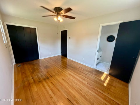 Tiny photo for 1427 Creekwood Drive, Knoxville, TN 37918 (MLS # 1354764)