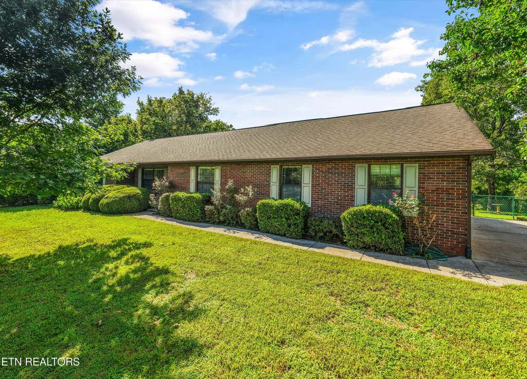 Photo of 2631 Denton Hayes Rd, Maryville, TN 37803 (MLS # 1350577)