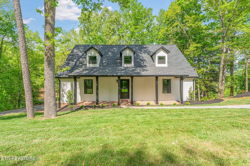 Photo of 1512 Brentwood Drive, Athens, TN 37303 (MLS # 1338826)