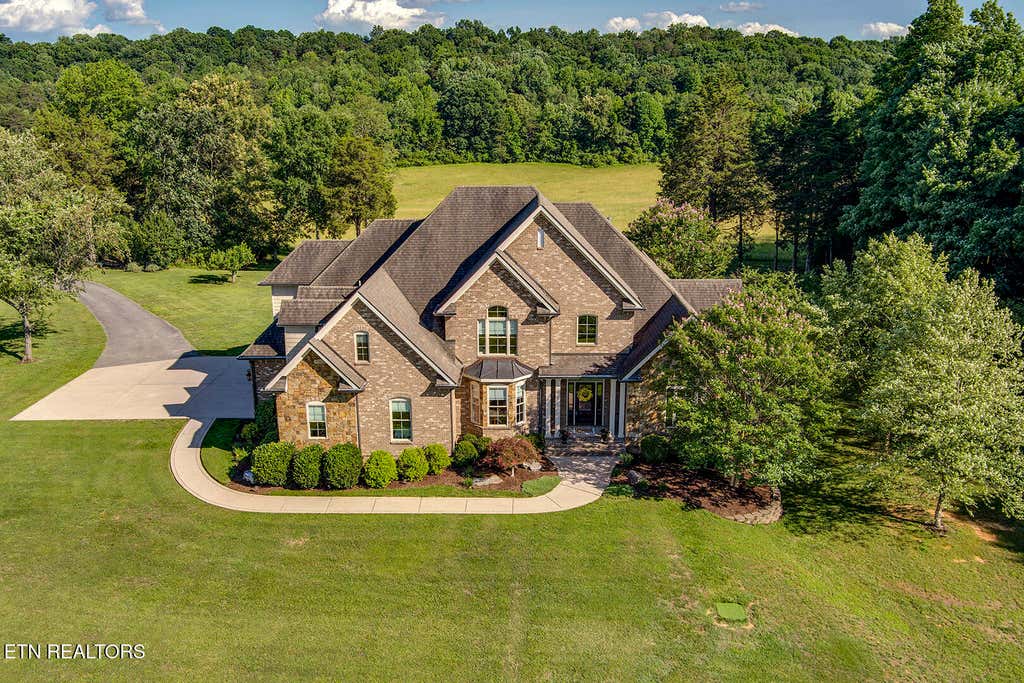 Photo of 1040 Smith Valley Rd, Lenoir City, TN 37772 (MLS # 1352304)