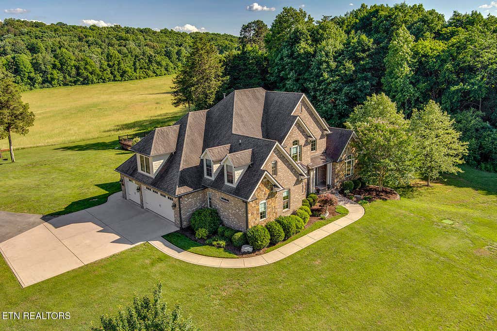 Photo of 1040 Smith Valley Rd, Lenoir City, TN 37772 (MLS # 1352304)
